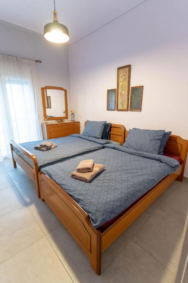 Byt Downtown Flat Larissa Exterior foto